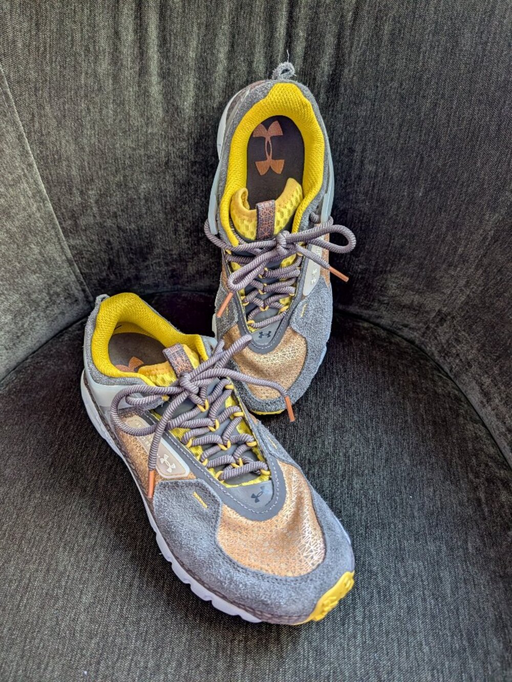 NEW UNISEX UNDERARMOUR HOVR SUMMIT HIKING SHOES